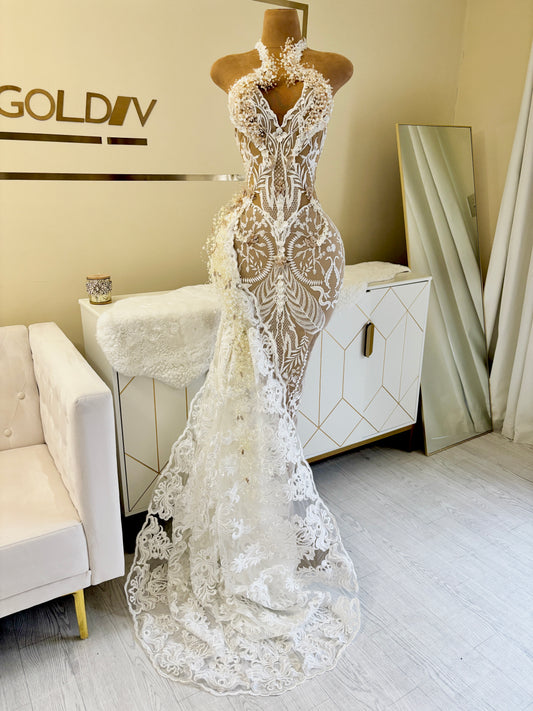 Zara Hand-Beaded Lace Mermaid Gown with Sculpted Side Train
