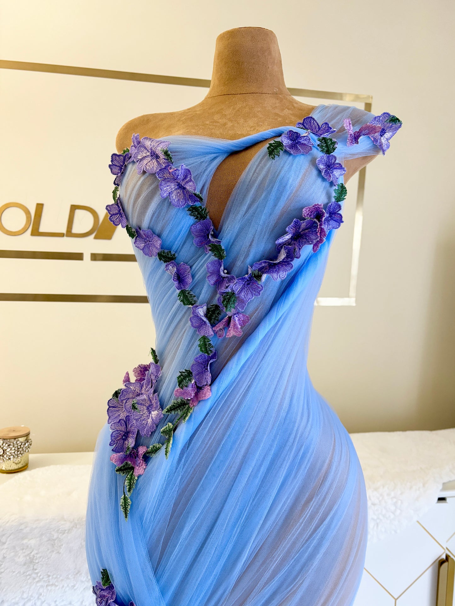 Halsey Mini