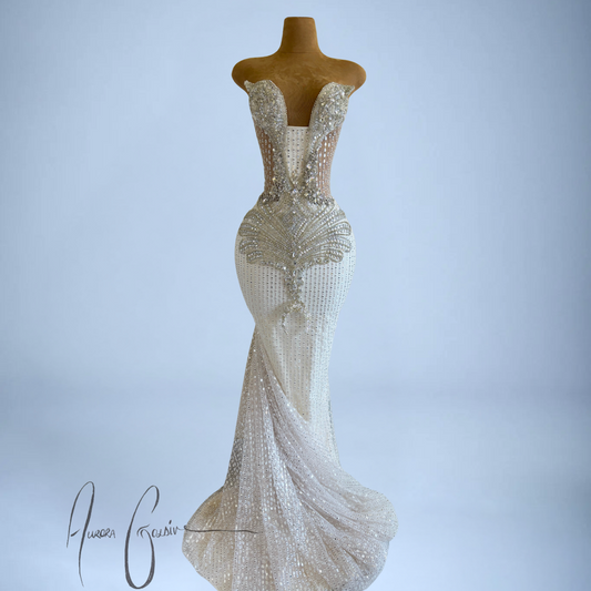 Arianna – Luxurious Beaded Evening Gown with Sculpted Silhouette