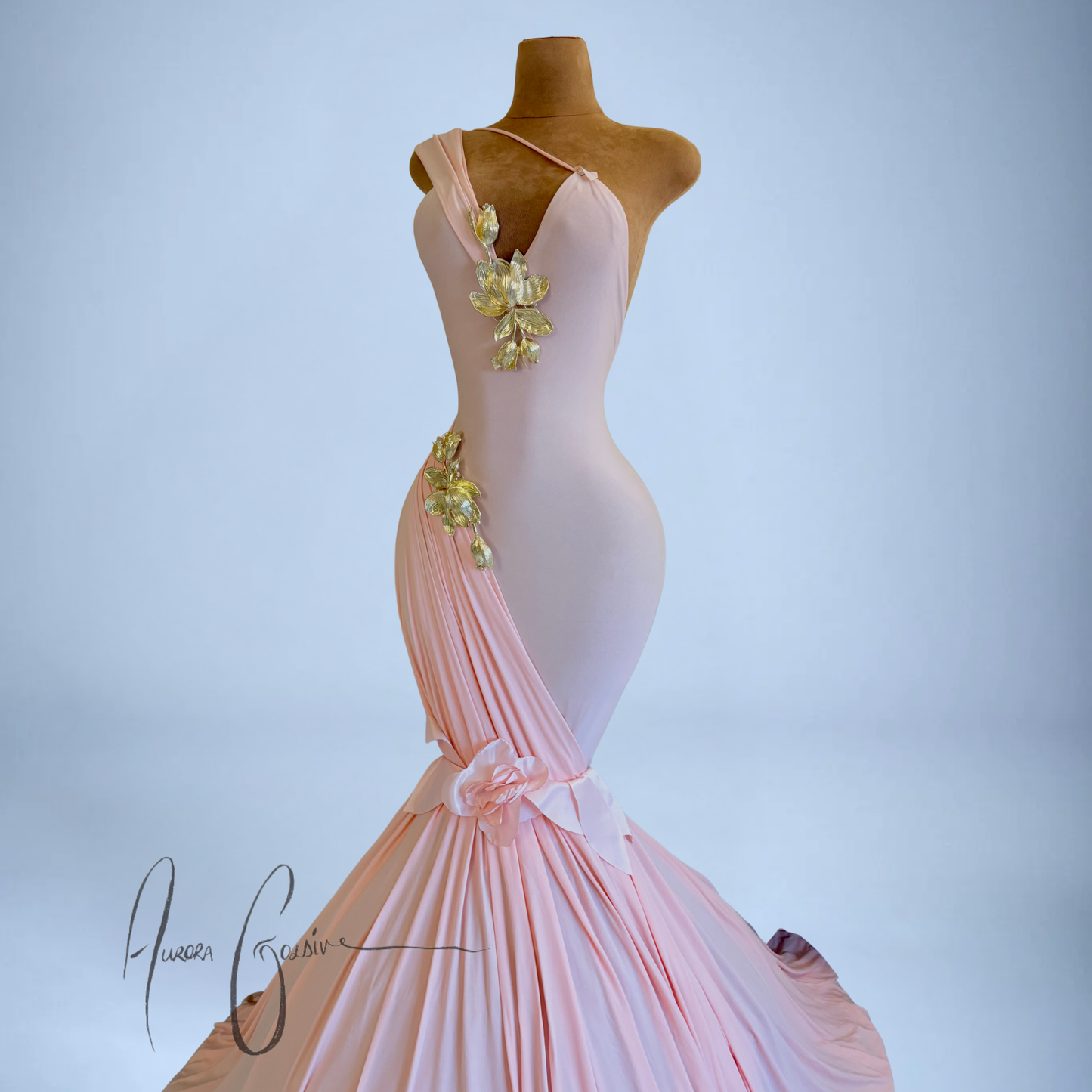 Analyse Gown