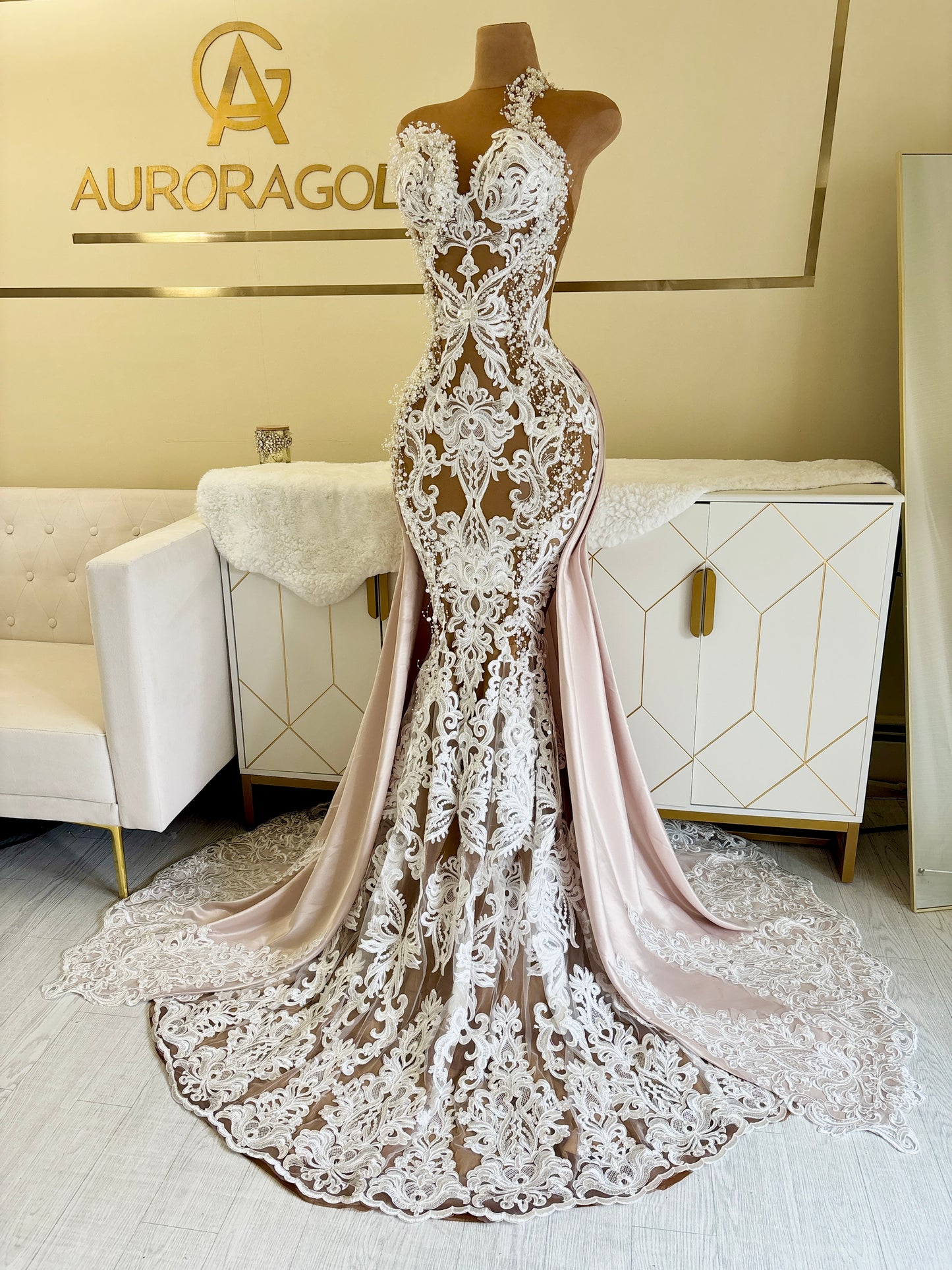 Jamelia Gown