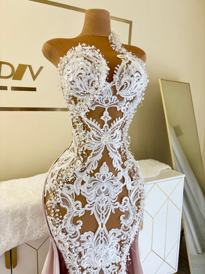 Jamelia Gown