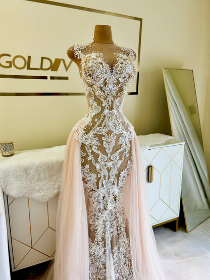 Openiyi Gown