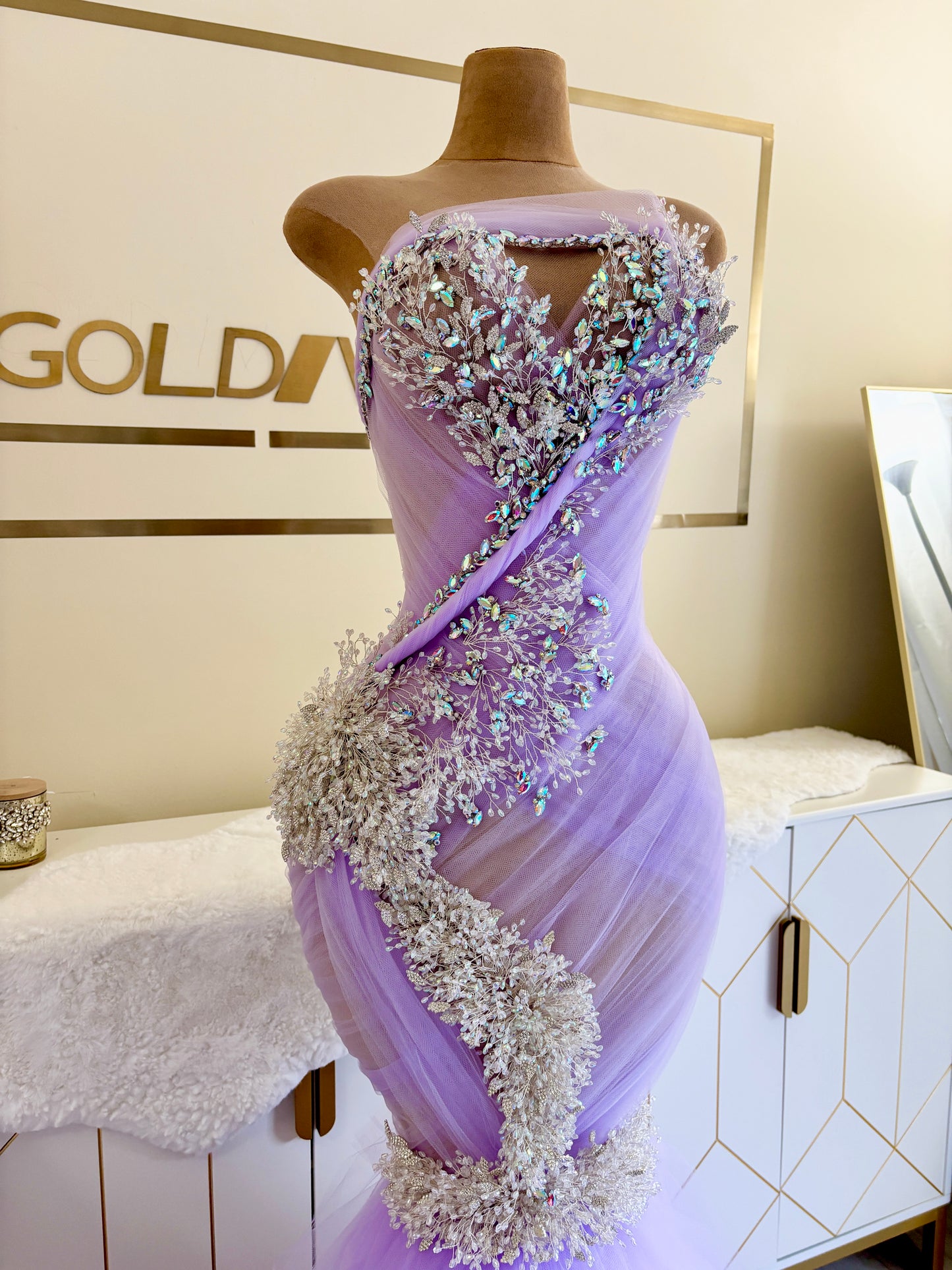 Prestige Gown