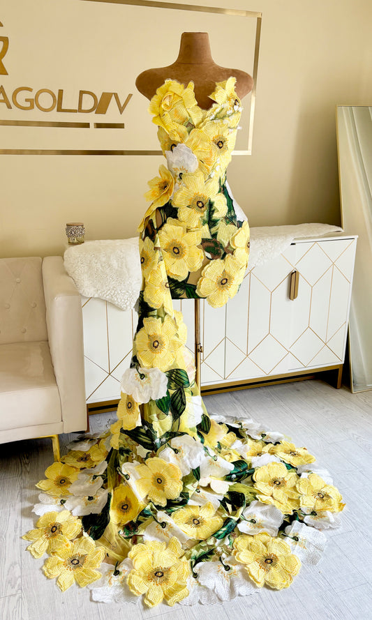 Amanda Mini – Yellow Floral Mini Dress with Train