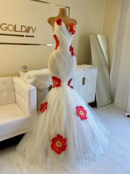 Kendrekia Gown