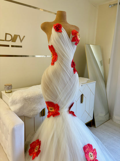 Kendrekia Gown