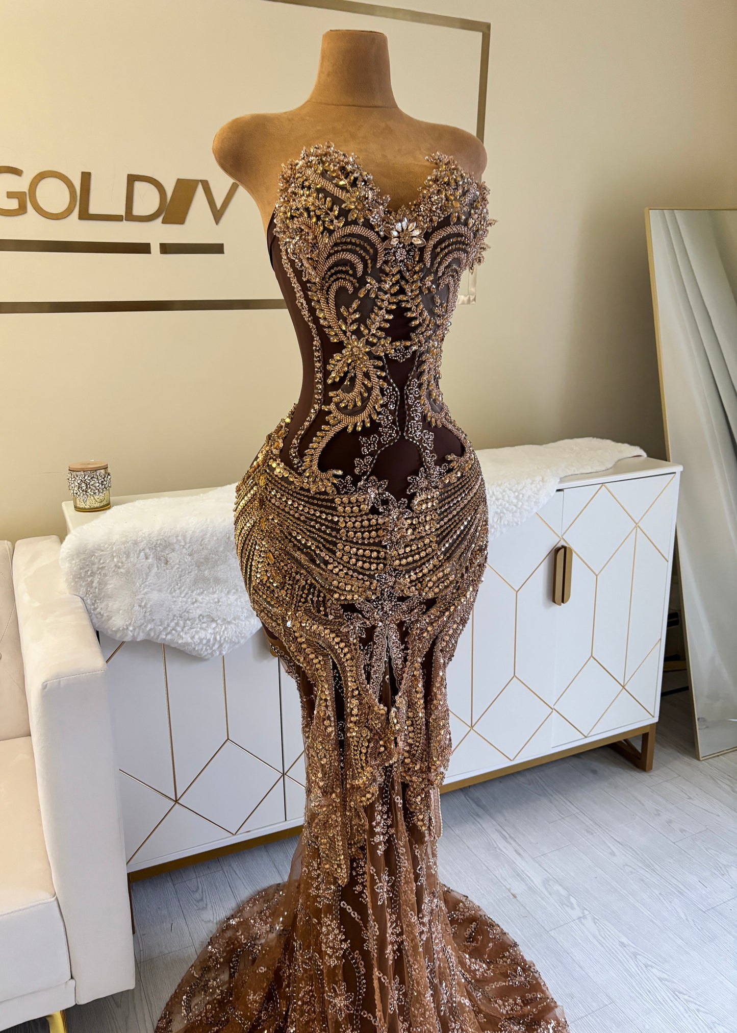 Whinnie Gown