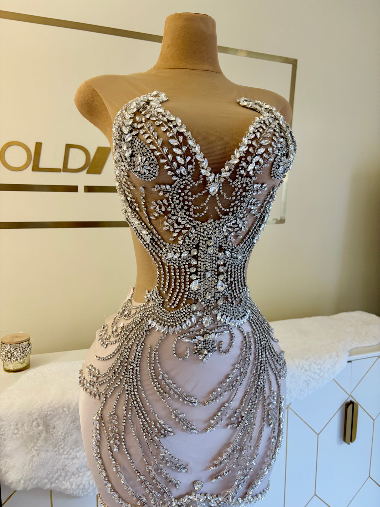 Munchie Gown
