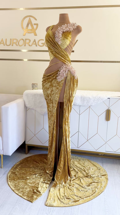 Clover Gown