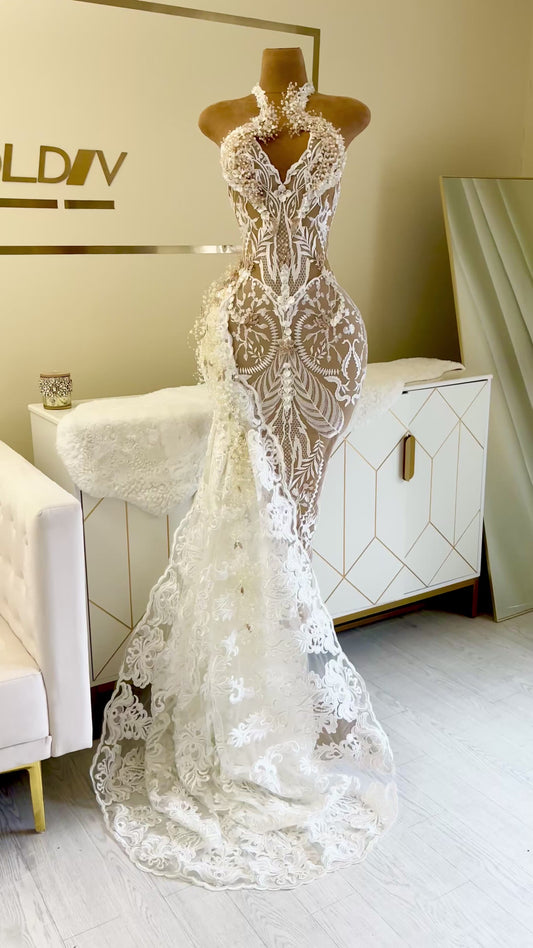 Zara Hand-Beaded Lace Mermaid Gown with Sculpted Side Train